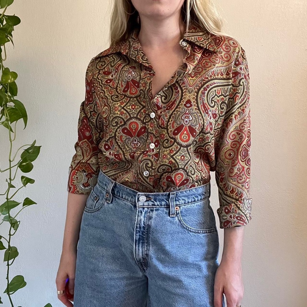 Vintage Paisley Button Down - Picture 1 of 8